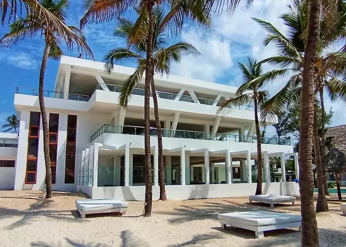 Barracuda Inn Resort