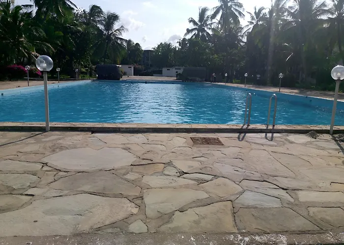 Westenfield One Bedroom Apartment, With Beach Access, Malindi